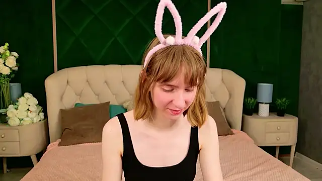 Beverly Gomes online show from April 2026 03:28:01 PM