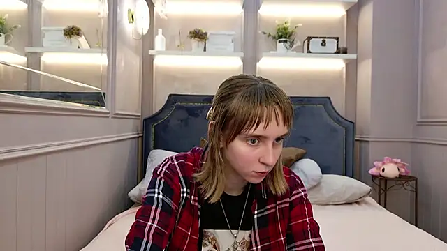 Beverly Gomes online show from September 2025 05:36:01 AM