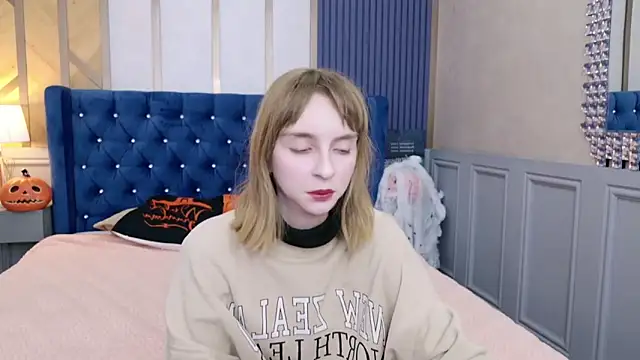 Beverly Gomes online show from November 2025 05:43:01 AM