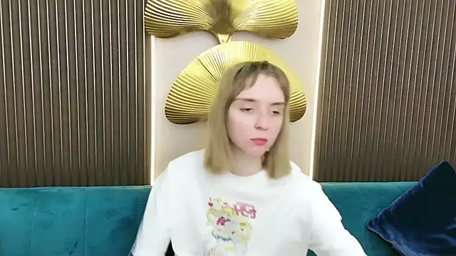 Beverly Gomes online show from September 2025 07:26:01 AM