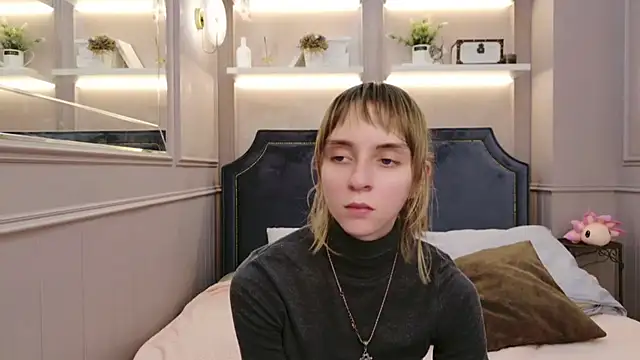 Beverly Gomes online show from October 2025 10:38:02 AM