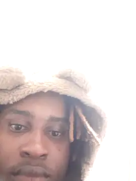 Snapshot of DarkSkinStroker chatting on October 2025 01:39:02 AM DarkSkinStroker online show from October 2025 01:39:02 AM