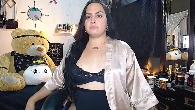 GoddessFabiola online show from May 2026 12:12:01 PM