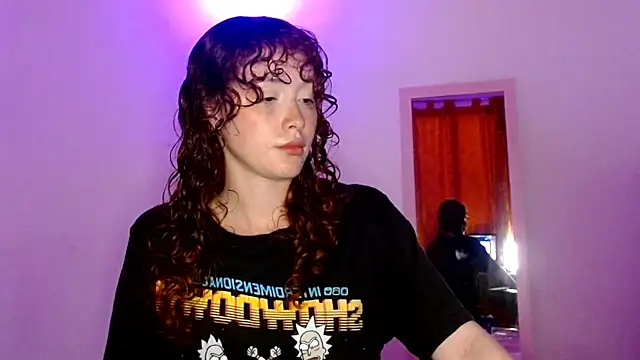 Snapshot of Myrosieposy chatting on December 2025 07:30:01 PM Myrosieposy online show from December 2025 07:30:01 PM