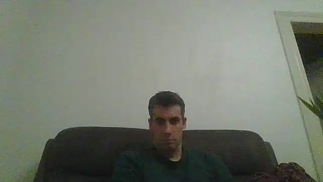 Snapshot of JulioIsHere4you chatting on November 2025 11:20:01 PM JulioIsHere4you online show from November 2025 11:20:01 PM