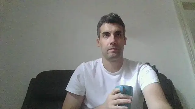 Snapshot of JulioIsHere4you chatting on September 2025 01:44:02 PM JulioIsHere4you online show from September 2025 01:44:02 PM