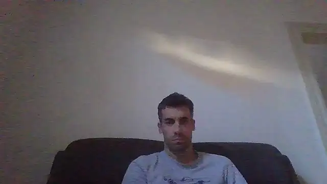 Snapshot of JulioIsHere4you chatting on September 2025 06:50:02 AM JulioIsHere4you online show from September 2025 06:50:02 AM