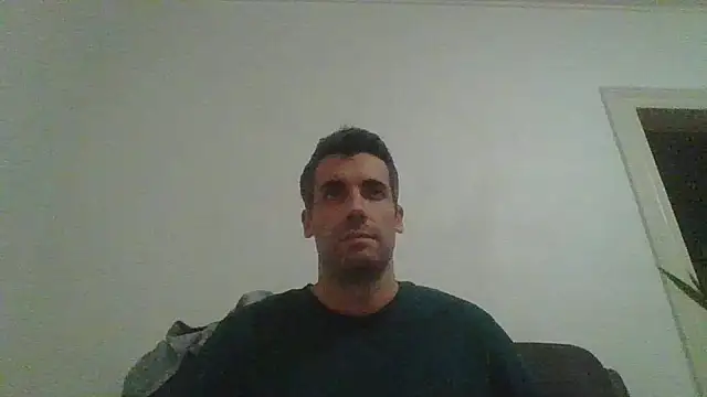 Snapshot of JulioIsHere4you chatting on November 2025 11:15:01 PM JulioIsHere4you online show from November 2025 11:15:01 PM