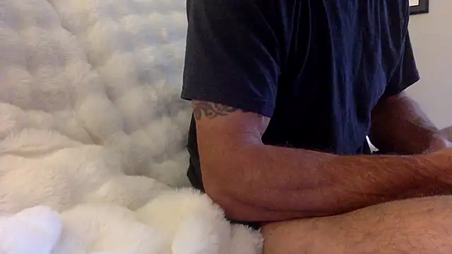 blusky07 online show from October 2025 05:23:02 PM