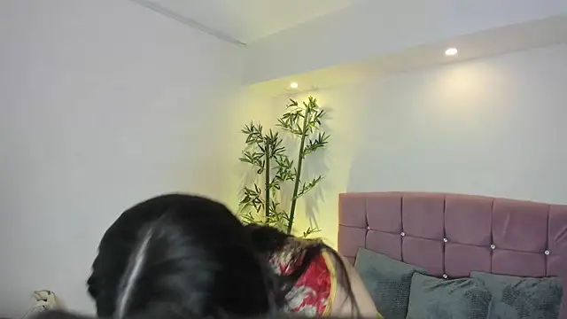 Snapshot of Bella_Sumers chatting on July 2026 03:20:02 PM Bella Sumers online show from July 2026 03:20:02 PM