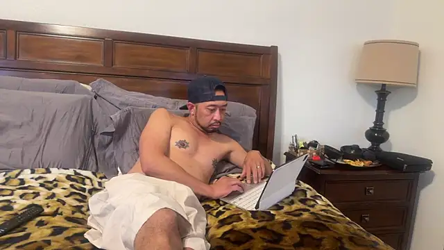 RiverTM online show from October 2025 12:42:02 AM