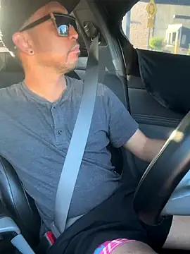 RiverTM online show from September 2025 01:01:02 AM