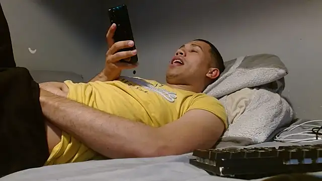 skiner222asd online show from April 2026 02:01:01 AM