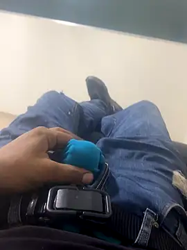 Chico031289 online show from November 2025 09:51:01 PM