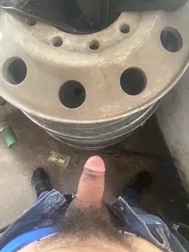 Chico031289 online show from April 2026 10:00:02 PM