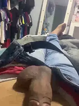 Chico031289 online show from December 2025 01:22:02 AM