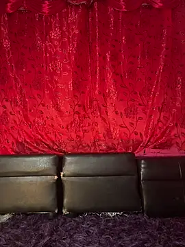 Dark chanel online show from February 2026 05:07:01 AM