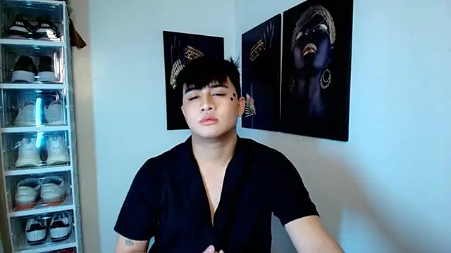 Snapshot of KentAivan chatting on September 2025 11:34:01 PM KentAivan online show from September 2025 11:34:01 PM