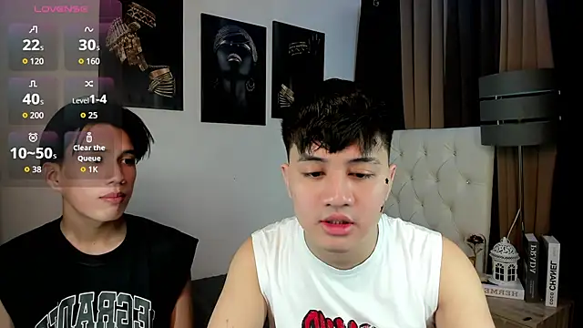 Snapshot of KentAivan chatting on September 2025 06:12:01 AM KentAivan online show from September 2025 06:12:01 AM