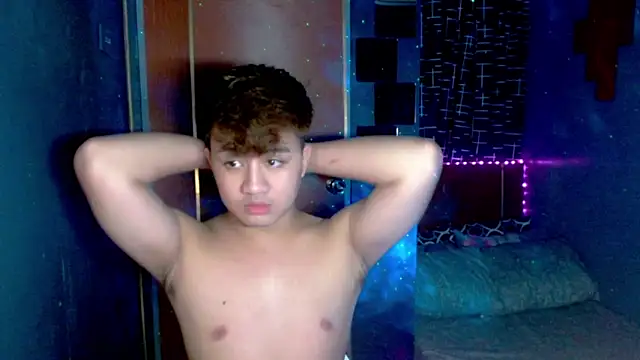 Snapshot of KentAivan chatting on February 2026 04:58:02 PM KentAivan online show from February 2026 04:58:02 PM