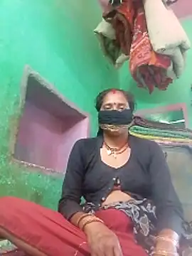 CUTE-004 online show from April 2026 08:50:02 AM