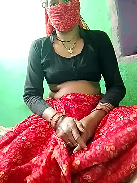 CUTE-004 online show from November 2025 08:14:01 AM