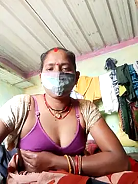 CUTE-004 online show from February 2026 10:26:02 AM