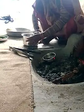 CUTE-004 online show from January 2026 05:47:01 AM