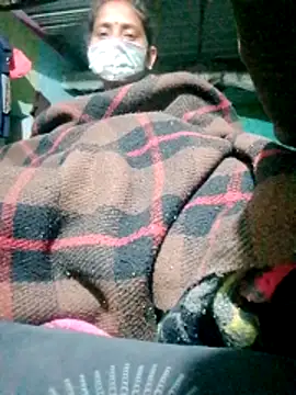 CUTE-004 online show from November 2025 04:44:02 PM