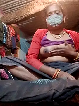 CUTE-004 online show from February 2026 05:02:01 PM