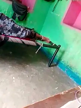 CUTE-004 online show from April 2026 05:31:02 AM