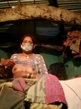 CUTE-004 online show from October 2025 03:45:02 PM