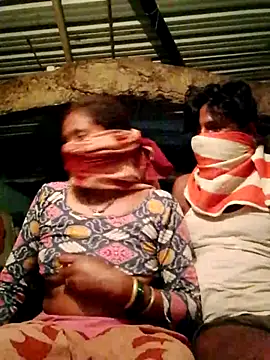 CUTE-004 online show from September 2025 05:56:01 PM