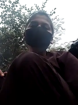 Janvi Jaitly online show from November 2025 01:16:01 AM