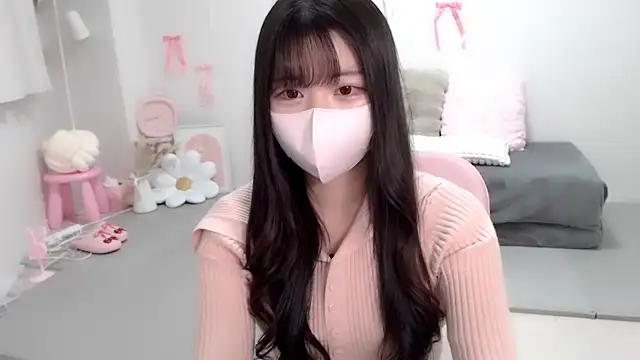 moka-neko online show from December 2025 01:27:01 PM