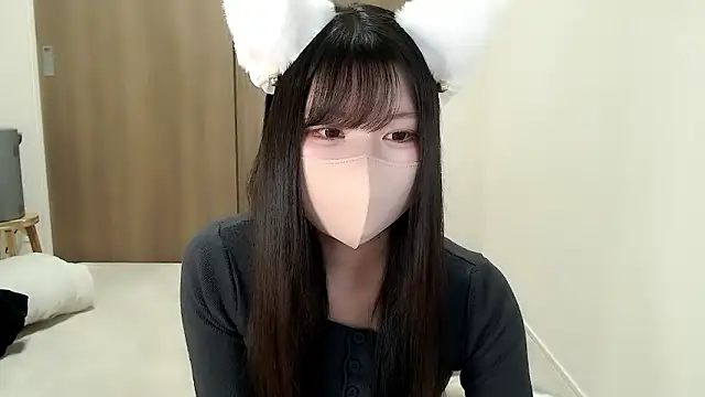 moka-neko online show from October 2025 11:42:02 AM