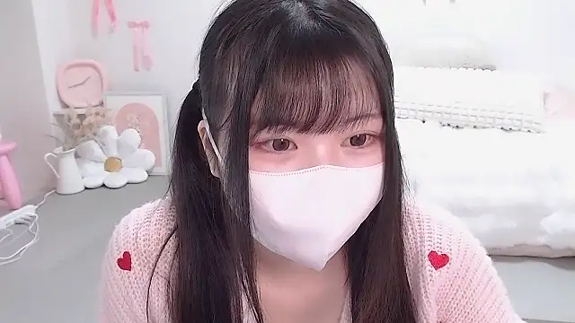 moka-neko online show from November 2025 05:02:01 PM