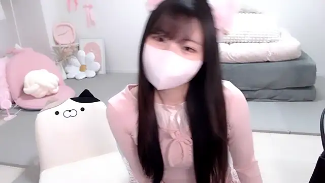 moka-neko online show from November 2025 05:13:02 PM