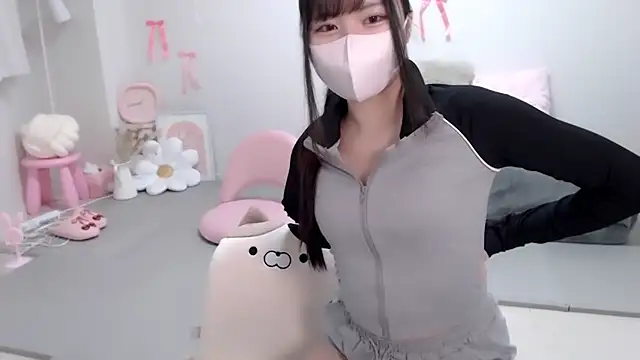 moka-neko online show from December 2025 01:13:02 PM