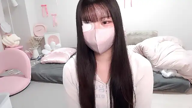 moka-neko online show from March 2026 01:27:01 PM