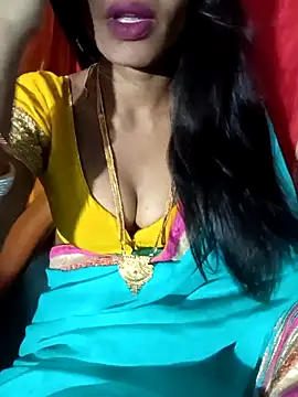 Snapshot of Bhabhilux2025 chatting on April 2026 06:41:01 AM Bhabhilux2025 online show from April 2026 06:41:01 AM