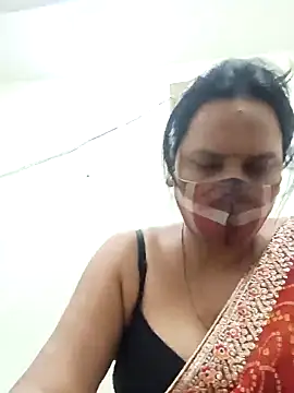 Your-vipasha online show from November 2025 06:12:02 PM