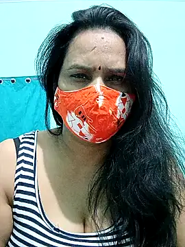 Your-vipasha online show from December 2025 11:31:01 AM