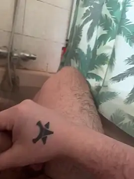 Badking9377 online show from April 2026 06:09:01 PM