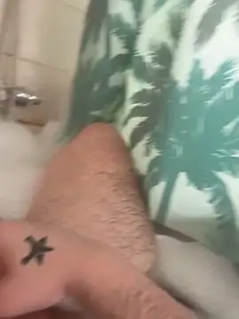 Badking9377 online show from March 2026 04:25:01 PM