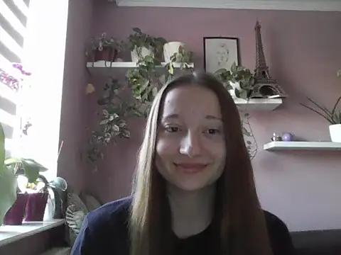 LindaPretty online show from September 2025 06:12:01 AM