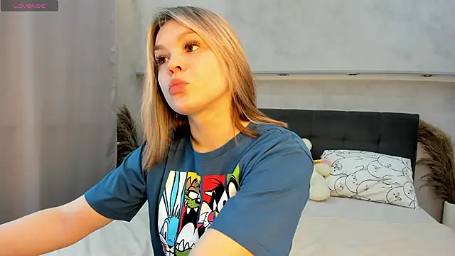 Jerry-Hall online show from April 2026 01:11:02 AM