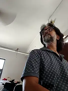 Snapshot of malhotra21 chatting on September 2025 10:00:02 AM malhotra21 online show from September 2025 10:00:02 AM