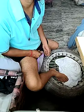 Snapshot of malhotra21 chatting on September 2025 09:16:01 AM malhotra21 online show from September 2025 09:16:01 AM