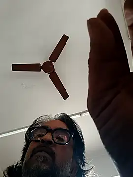 Snapshot of malhotra21 chatting on December 2025 09:22:02 AM malhotra21 online show from December 2025 09:22:02 AM